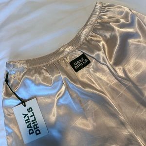 DD champagne silky short